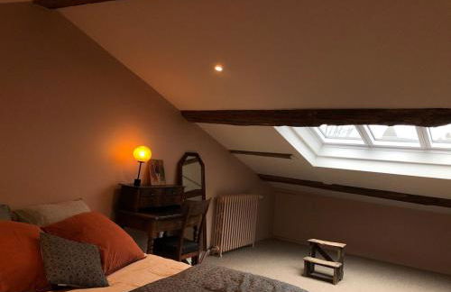 Maison d'Alice - Centre-ville de Cluny avec parking - Foto 15