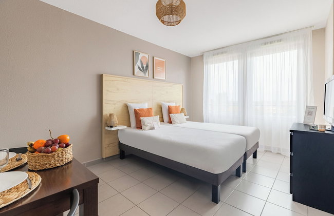 Appart'City Confort Toulouse Aéroport Cornebarrieu - Foto 11