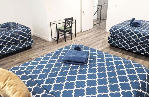 Wonderful 3 Bedroom Home Perfect for Getaway - Photo 41