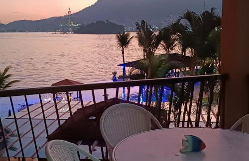 Angra dos Reis - Apartamentos com Vista para o mar OU para piscina Condomínio Porto Bali - Foto 71
