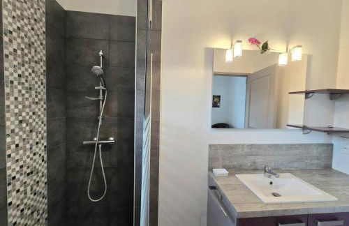 Gîte confortable proche sites touristiques du Périgord Noir - FR-1-616-37 - Foto 7