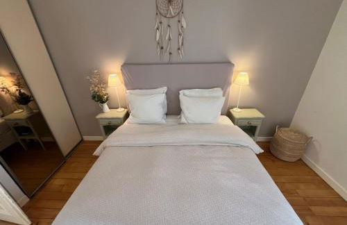 Entire Apartment or Private Rooms, Minutes from Geneva, Excellent Location - Photo 7