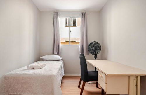 Apto Térreo Completo com Ar Cond para 5 Hóspedes Próximo a Florianópolis - Foto 5