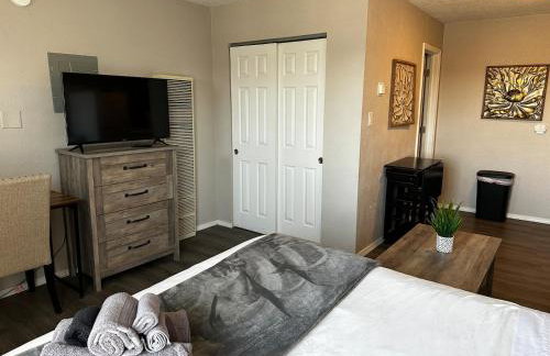 Studio wBalcony - Near Nob Hill, UNM & downtown - Foto 2