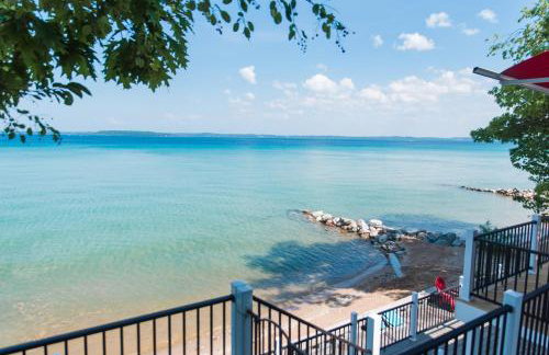 Stunning Newly Renovated Modern Beach House - 7633 - Foto 5