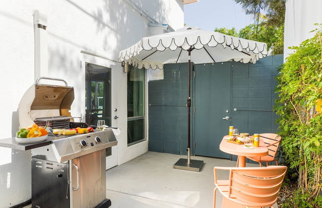 5 Private Rooms Sleeps 14 Wesley Studio Buyout - Foto 18