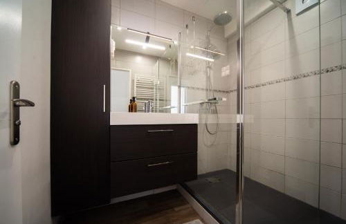 Le Châteaubriand - Parking - Netflix - Photo 4