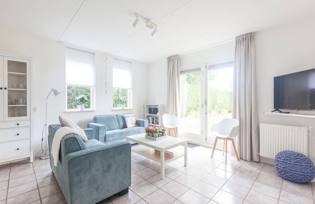 Spacious Holiday Home With Sauna Near Beach - Foto 6