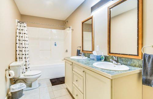 Ski-InandSki-Out Condo at Pleasant Mountain! - Photo 15