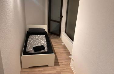 Monteurwohnung für 5 Personen mit 3 Schlafzimmern - Foto 7