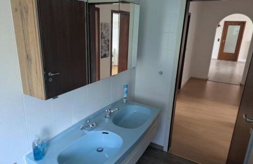 Spacious and Luminous Apartment in a Bungalow - Foto 19