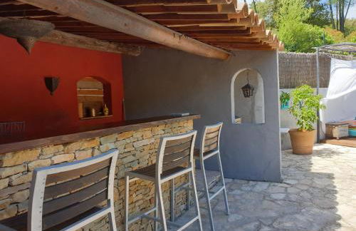 Gîte dans Mas provençal ,havre de paix - Foto 17