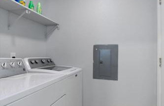 Immediate Access to Highway 35 - Remodeled Haven - Foto 26