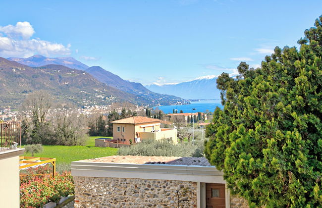 Caffe Priscilla House Parking & Lakeview - Foto 38