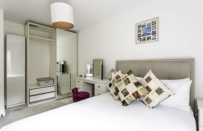 Beautiful Open Plan Garden Flat - Foto 6