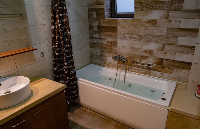 Traditional Villa in Fres - Foto 40