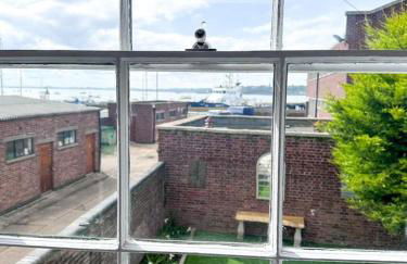 Fisherman's Cottage - Harwich Breaks - BRAND NEW - long stays available great prices - get in touch for all bookings - cottage in harwich - beach stay - Foto 2