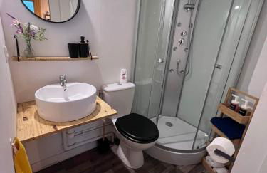 Charmant appartement climatisé aux pieds de la cité - Foto 14