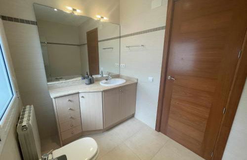 Villa Farell just in front of the sea - Foto 39