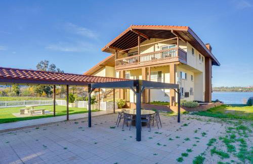 Waterfront Getaway on Lake Elsinore with Swim Spa - Foto 38