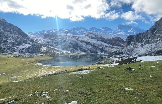 Private Tour from Oviedo to Covadonga, lakes, & sailors villages - Photo 11