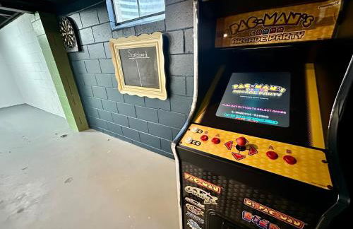 Mason Ohio Home large private yard firepit game room - Foto 73