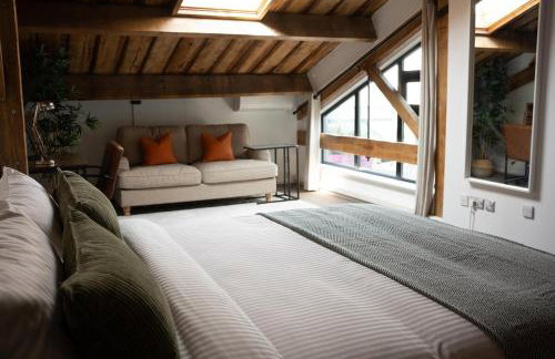 3BR Riverside Warehouse Loft - Foto 13