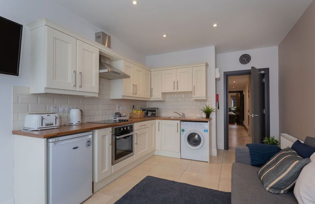 Central Belfast Apartments: 7 Camden Street - Photo 48