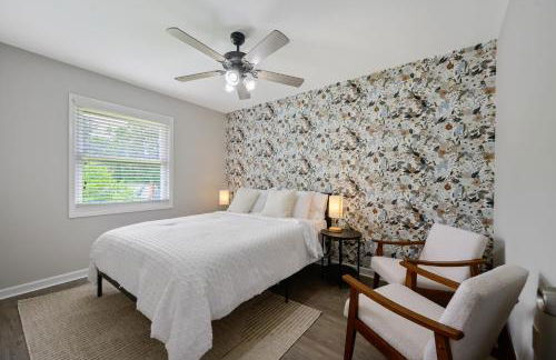 NEW Renovated 4BR Games Big Backyard Deck - Foto 5