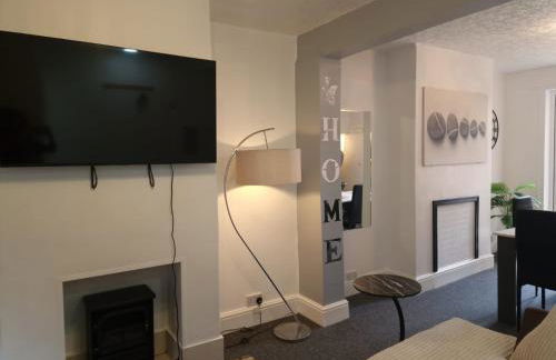 Beth House - Photo 8