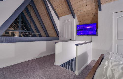 Hot Tub-EV-Kid Friendly-Arcade Game-BBQ-Fire Pit - Photo 28