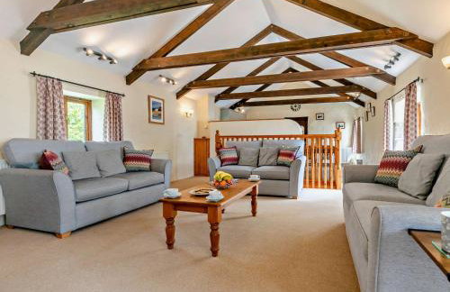 2 Bed in Camborne oc-oldmm - Photo 38