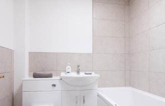 A Modern & Welcoming Apartment - Foto 2