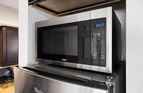 A Trendy Escape close to Downtown Peoria - Foto 15