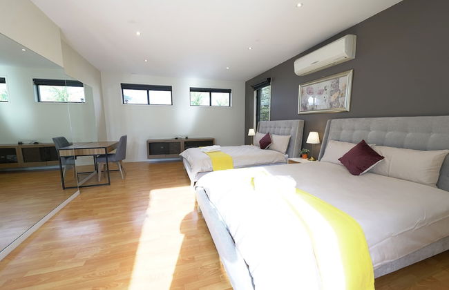 Luxury 7BRM Lakeside BigHouse Point Cook - Foto 13