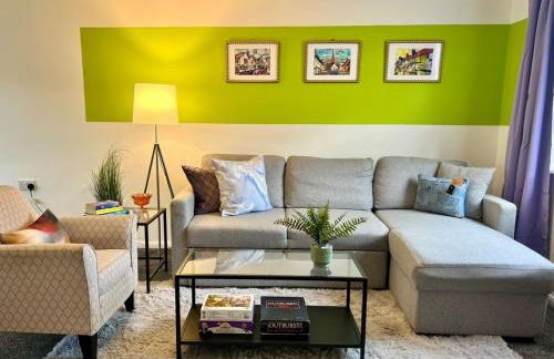 Families, Contractors - 3 Bedrooms - Garden - Fully equipped house - Foto 1