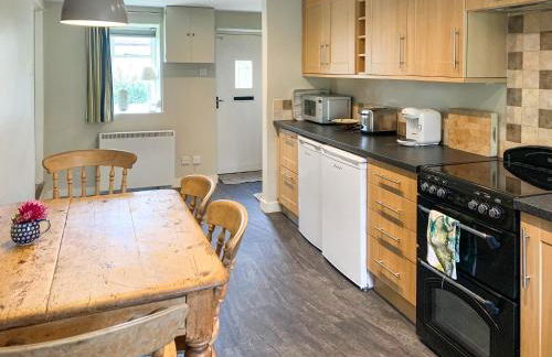 Barters Cottage - Photo 12