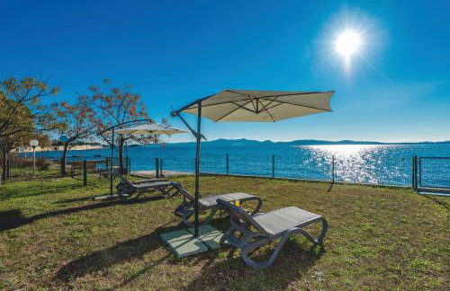 Villa Amfora - First row by the sea - Foto 1