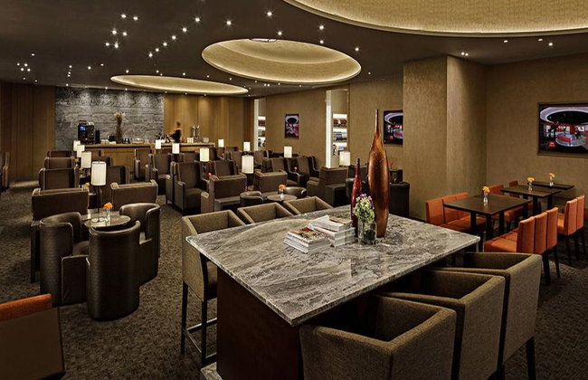 Plaza Premium First at Macau International Airport (MFM) - Departures - Foto 3