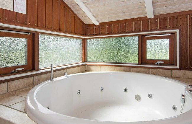 7 Person Holiday Home in Sjolund - Foto 6