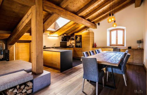 Ski in ski out Le Moulin charming duplex just 50 m from Princesse gondola Megève - Foto 3