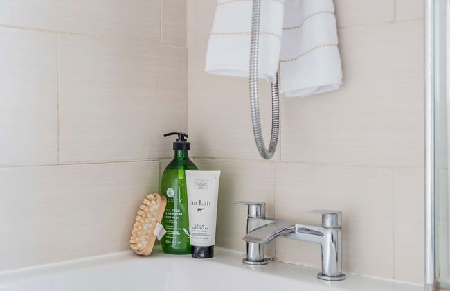 Host Stay The Haven at Church Road - Foto 12