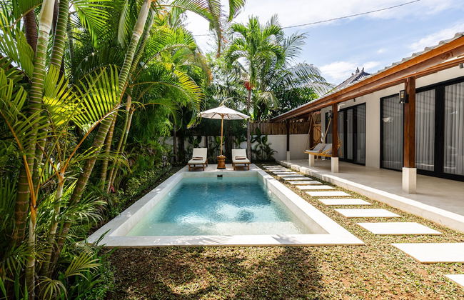Udara by EVDEkimi - Spacious 4BR Pool villa with Lush garden at Artistic Center of Ubud - Foto 58