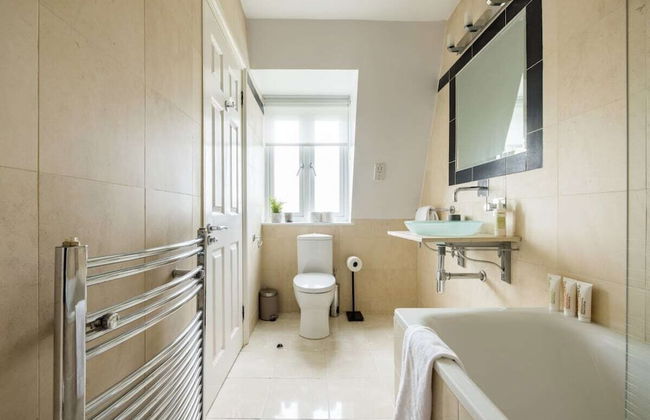 The St Johns Wood Classic - Snazzy 2bdr Flat - Photo 9