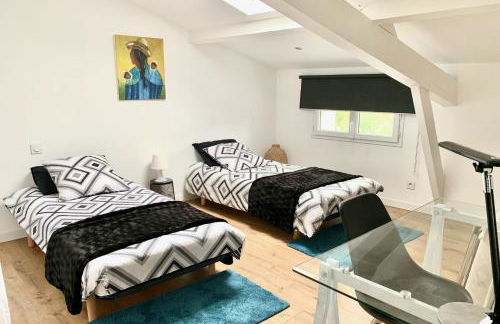 La Maison Blanche 5*, Piscine & vue Cité Médiévale - Foto 11