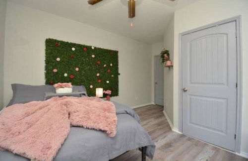 SuperValue Suite #8 @ East End Revitalized - Foto 12