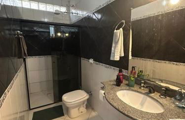 Casa aconchegante no caminho da fé, perto do lago - Foto 24