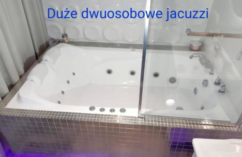 Apartamenty "PRZY KATEDRZE" GORZÓW - jacuzzi - Foto 2