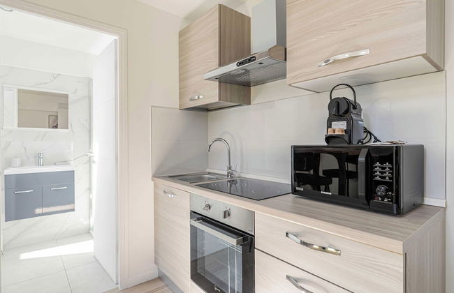 Cozy Apartment - Bright Skylight - Cannes Center - Foto 3