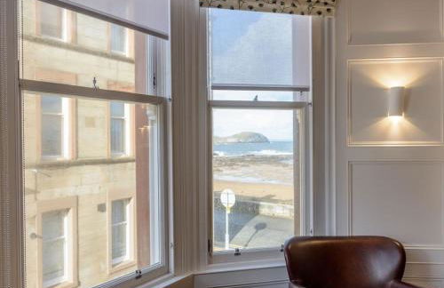 By The Sea - Foto 16